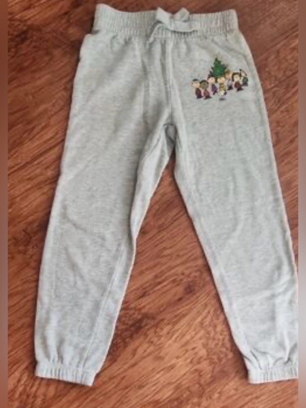 New PEANUTS Gray Sweatpants with Holiday Graphic LARGE